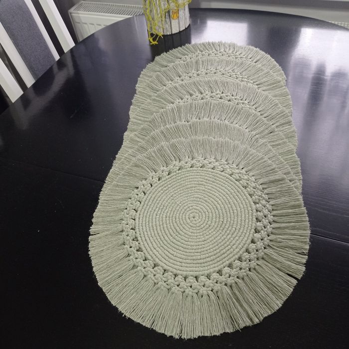 Podkładki na stół.