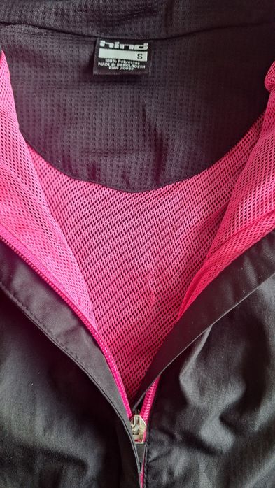 Lekka czarna kurtka dziewczęca hind roz S