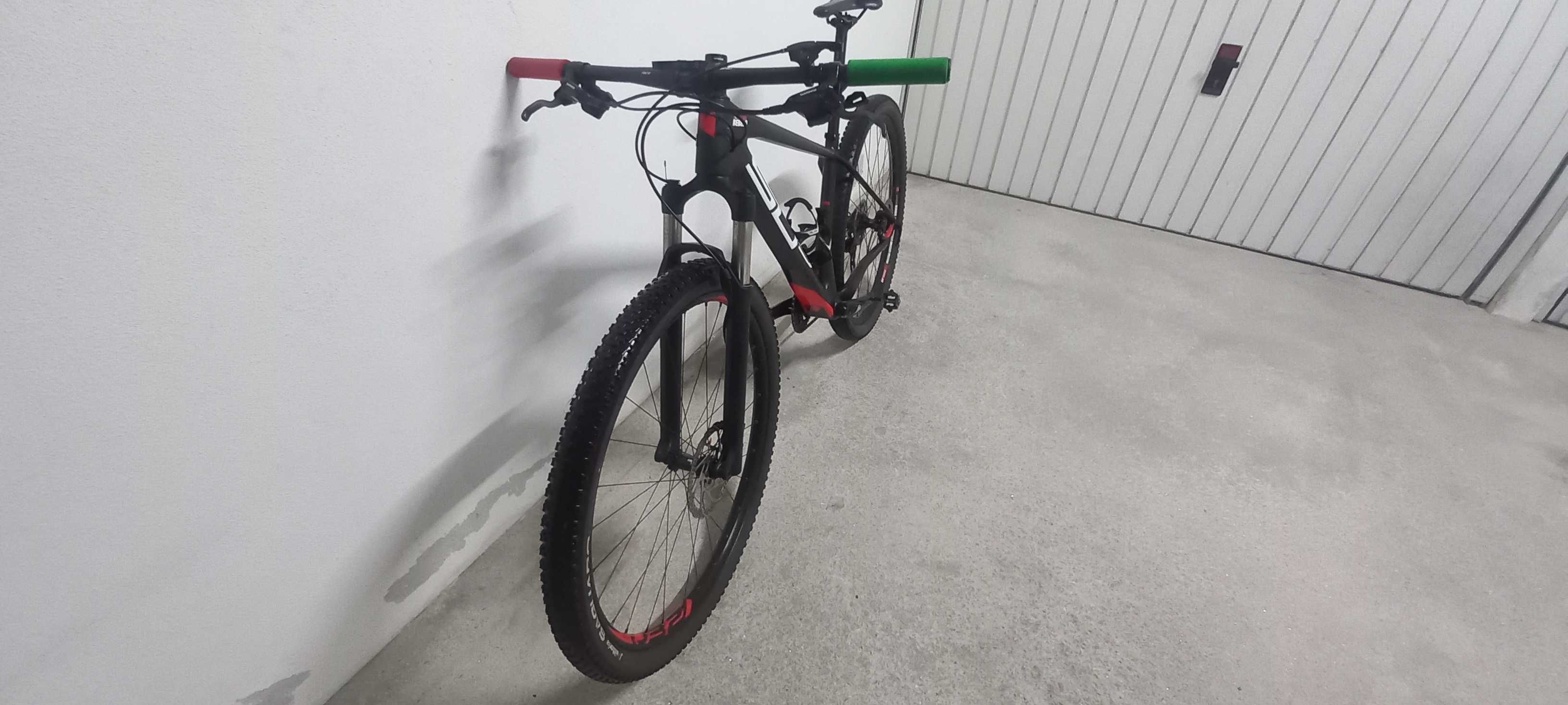 Bicicleta BTT SUP