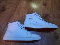 Christian Louboutin piękne białe długie sneakersy pachnąca skóra natur