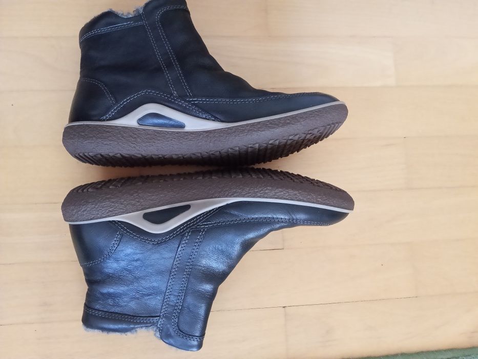 Buty damskie Ecco rozmiar 39 ocieplone