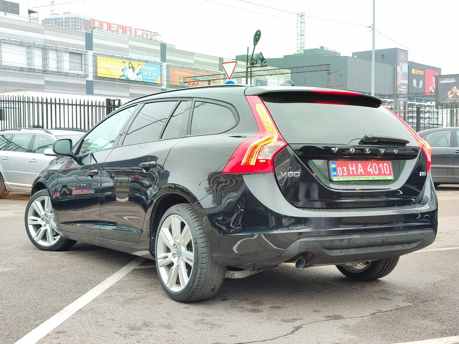 Volvo V60, 2011 рік, 2,0 D3 дизель з Швейцарії ВІДЕО