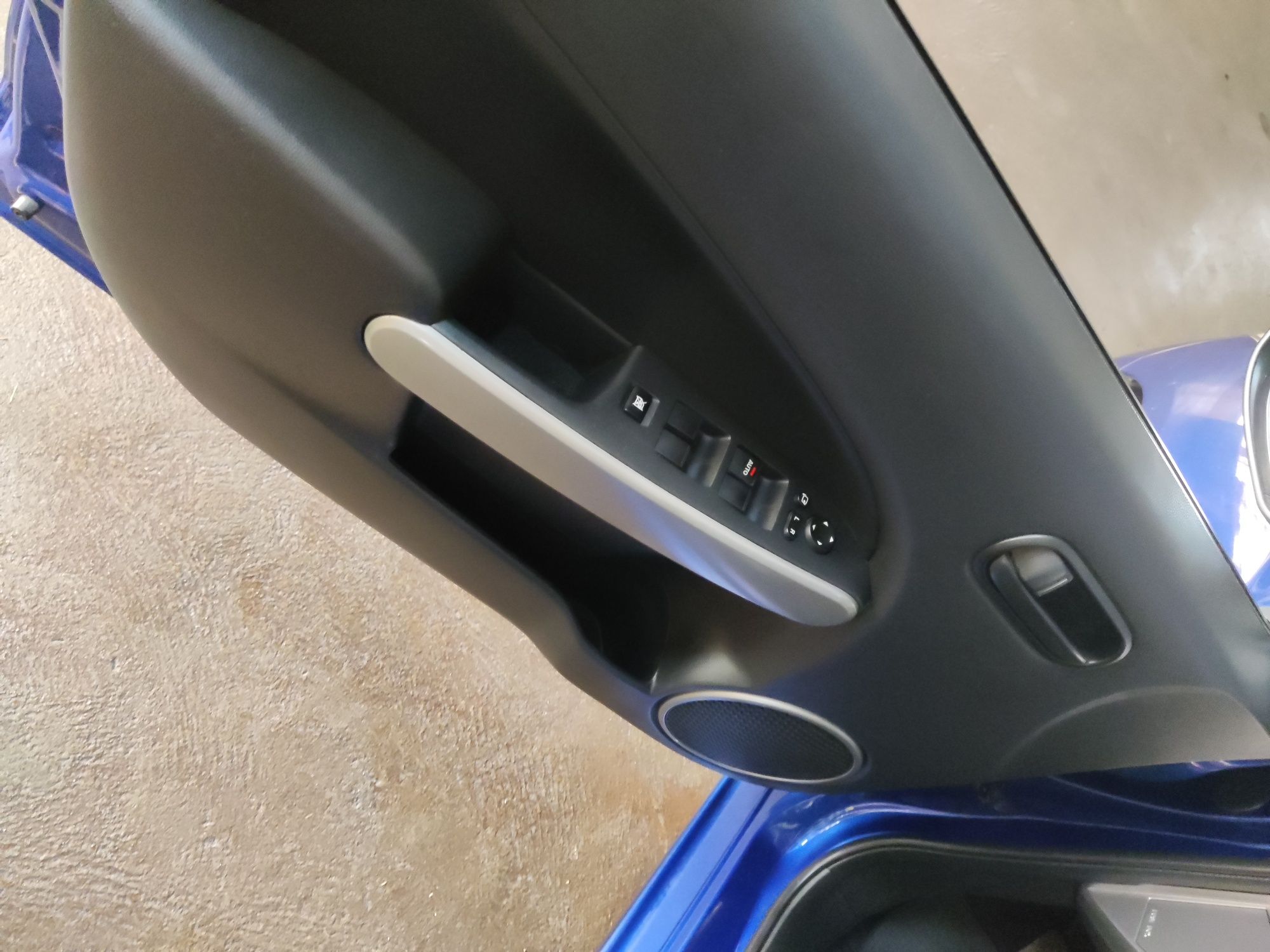 Mazda 2 - Gasolina e GPL última geração