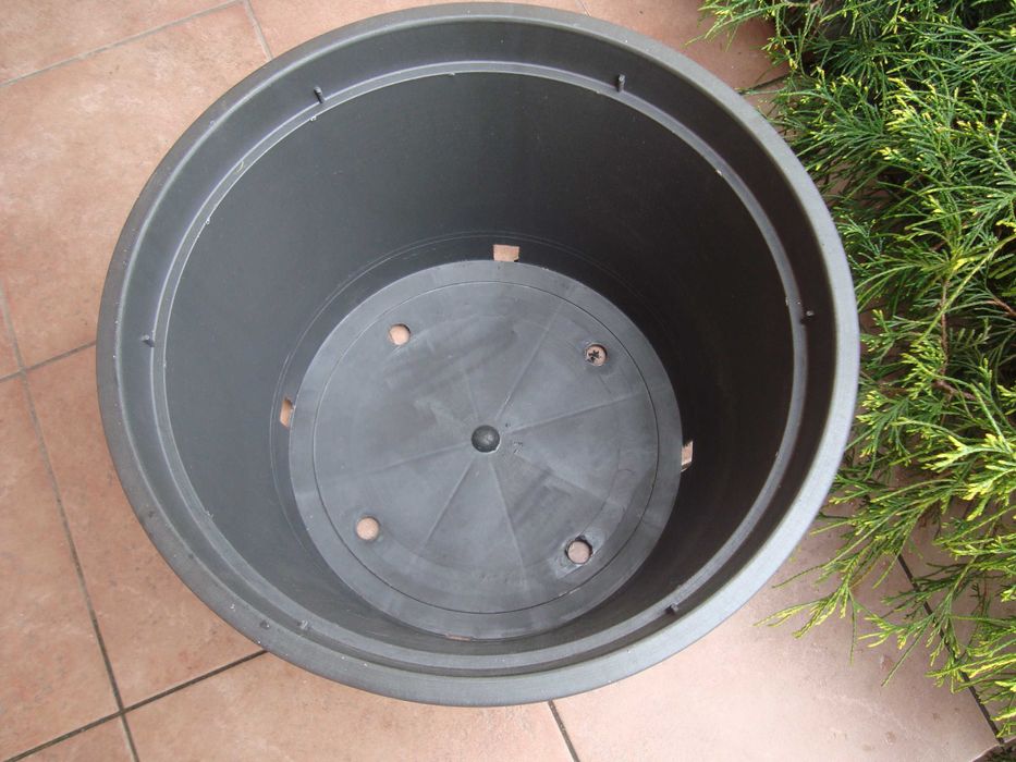 Doniczki przemysłowe duże 21 L