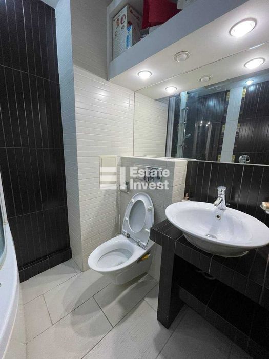 Здається 3х кімнатна квартира на проспекті Миколи Бажана