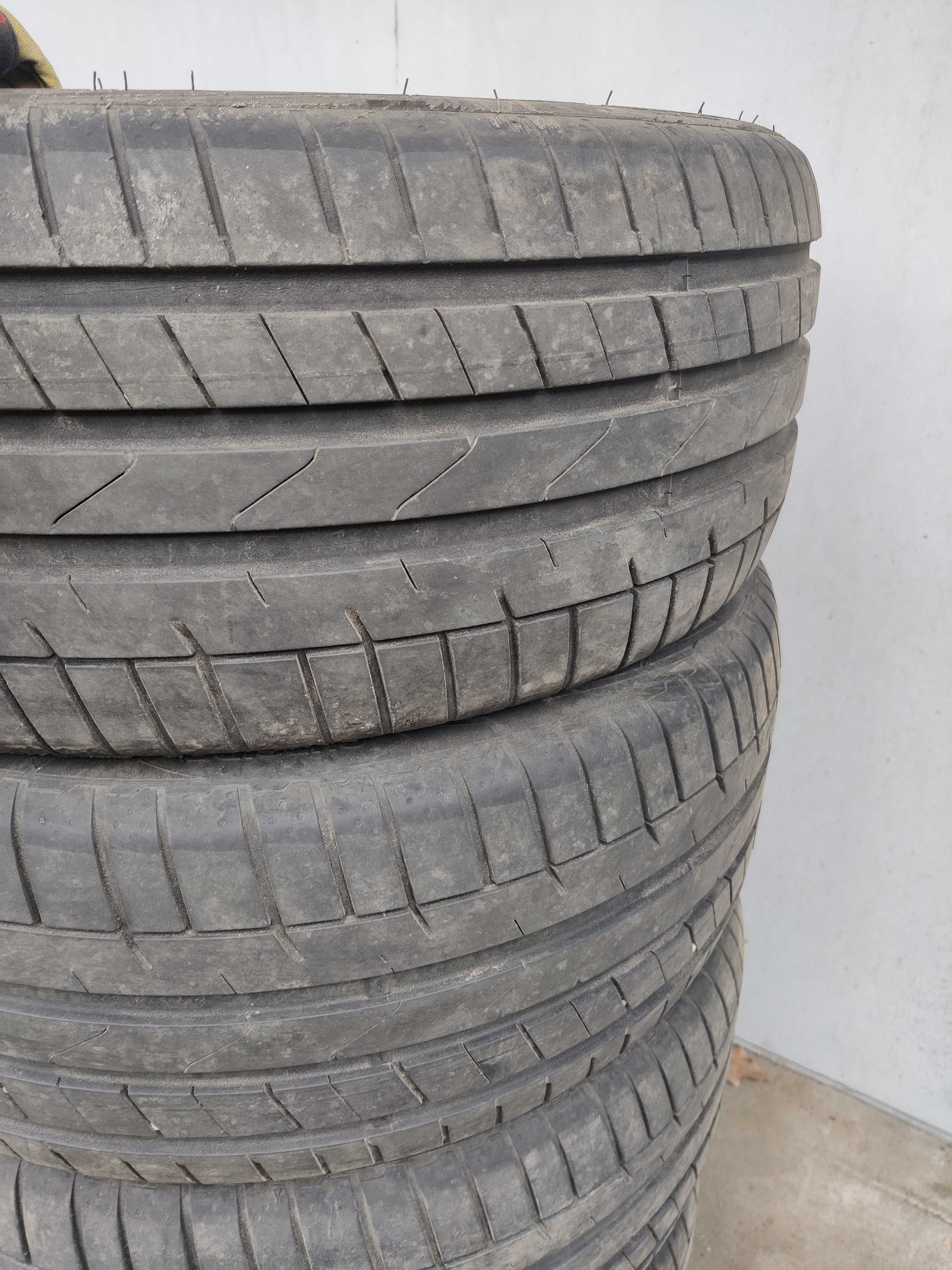 Шини літні Petlas velox sport 235/45/r18