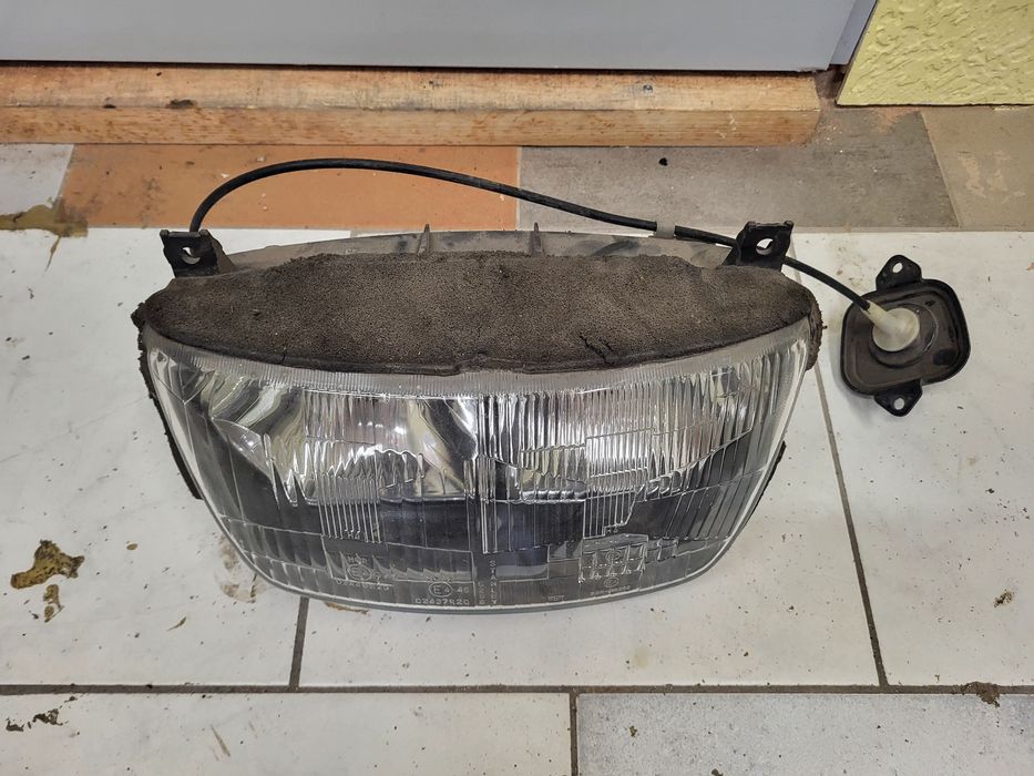 Lampa reflektor st 1100 paneuropean