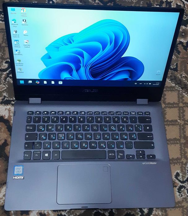 ASUS VivoBook Flip 14.1" touch FHD TP412UA i5-8250U 12 ГБ SSD: 256 ГБ