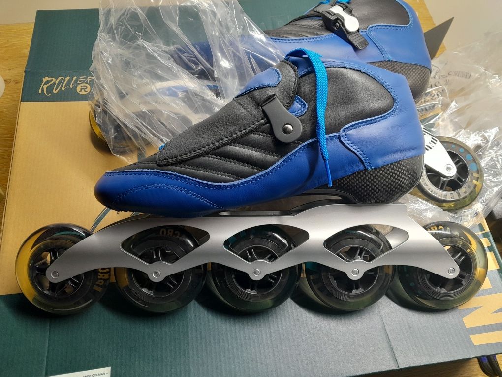 Rolki pro acro speed 5 kółek niebiesko czarne rozmiar 41 dł. 26cm