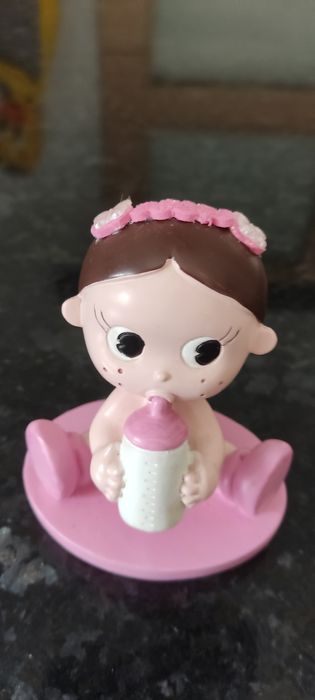 Boneca cerâmica para topo de bolo