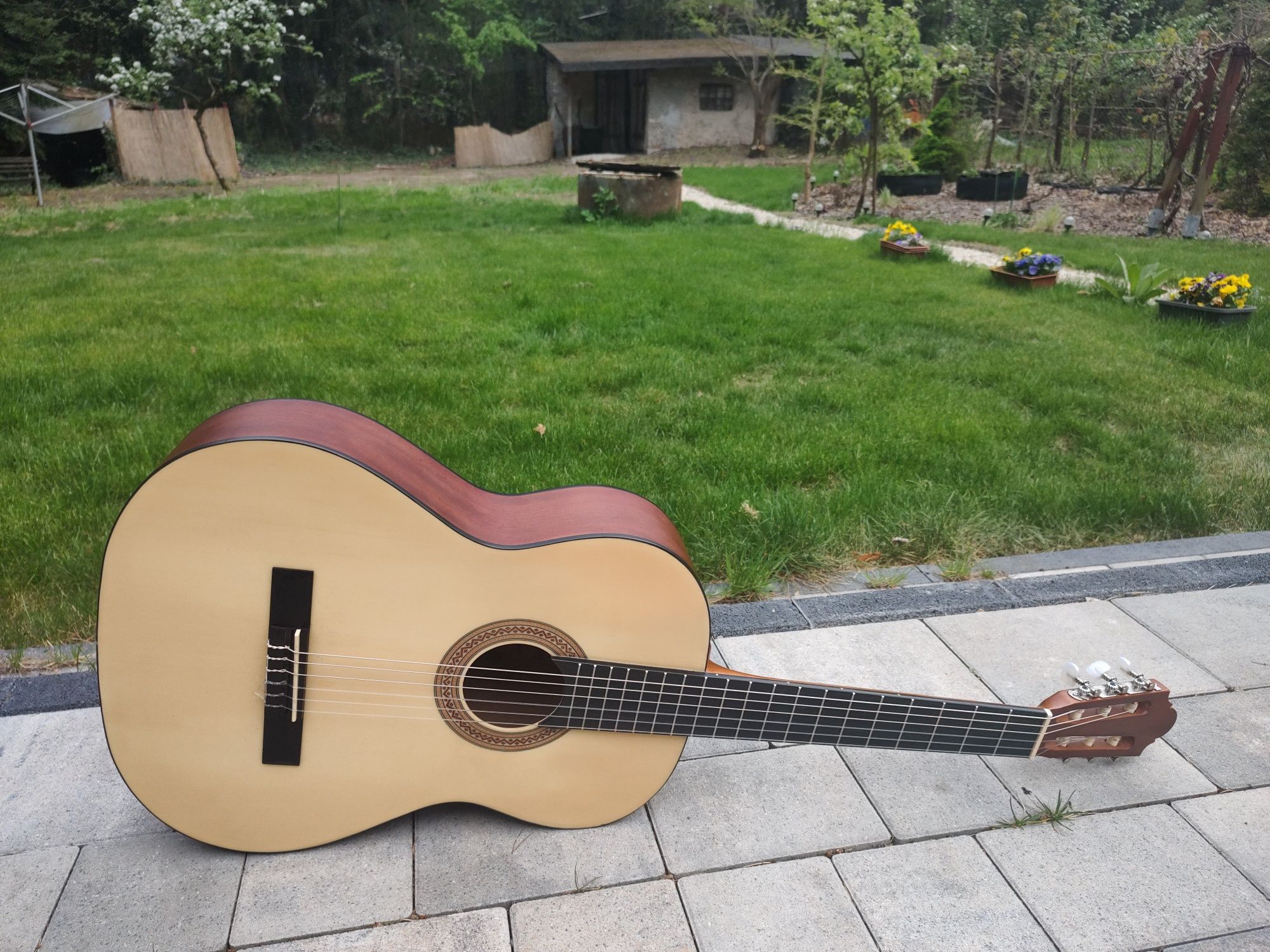 NOWA Santos Martinez SM440 gitara klasyczna. Świetne brzmienie !!