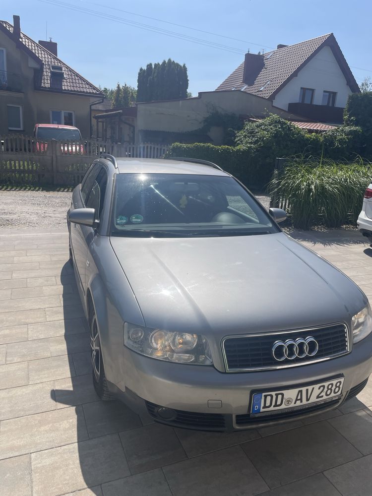 Audi A4 1.6 MPI 200 tyś km-sewisowany