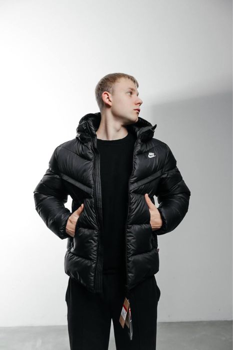 Чоловічий пуховик ,Nike Storm-FIT Windrunner Primaloft Field куртка