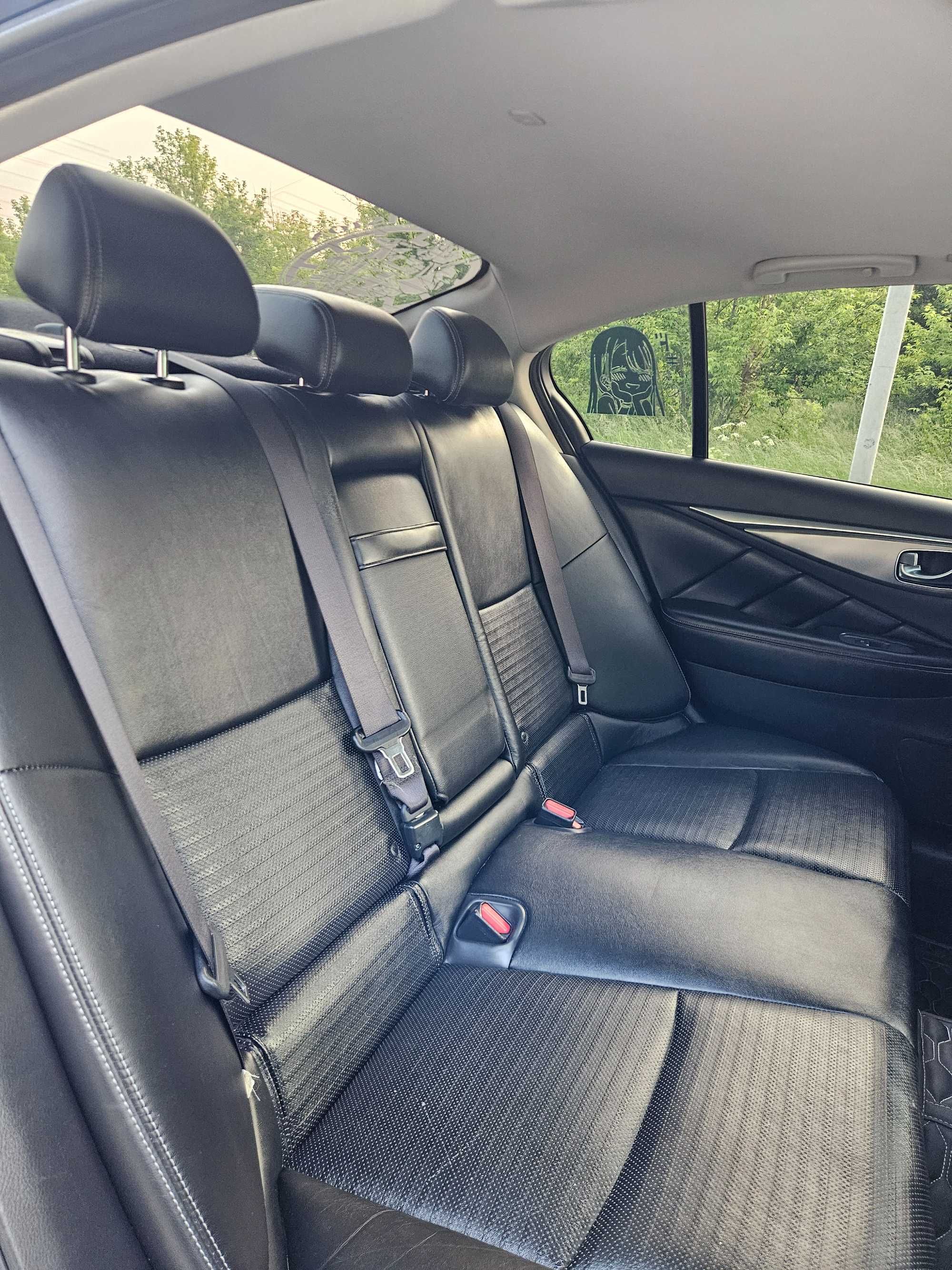 Infiniti q50 AWD