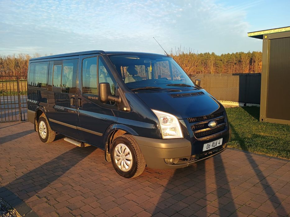 Ford Transit 9 osób! Mały przebieg!