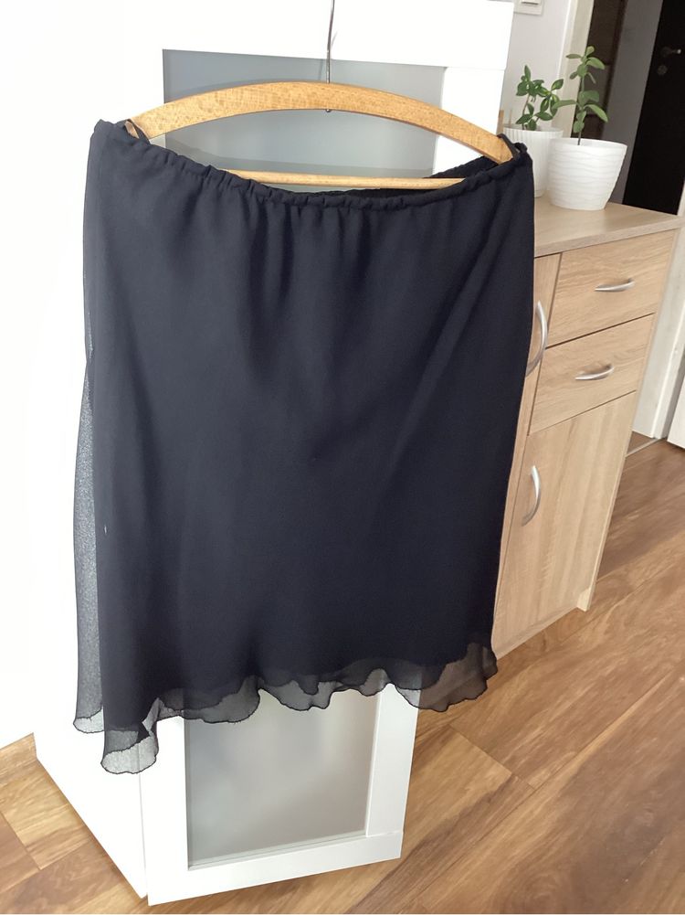 Spodnica damska rozm 42/44  bez wad