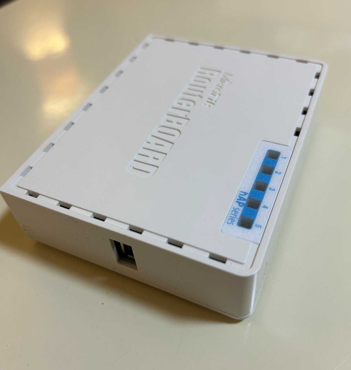 Маршрутизатор/роутер Mikrotik hAP ac lite