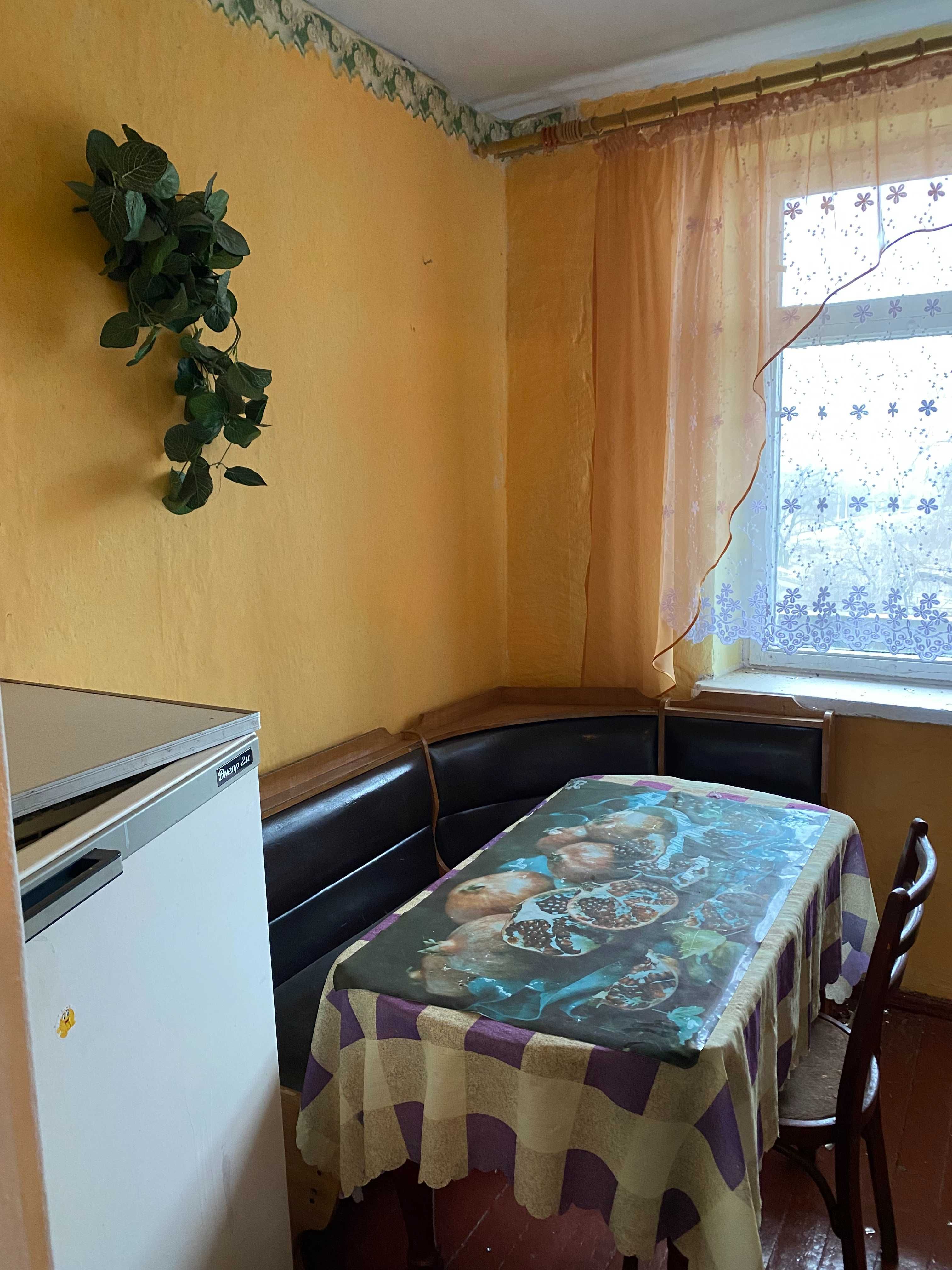 Продам квартиру біля моря в хорошому житловому стані в селі Курортне