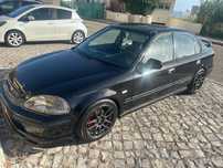 Honda Civic 1.5i LS