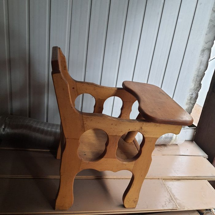 Дитячій стілець, натуральне дерево