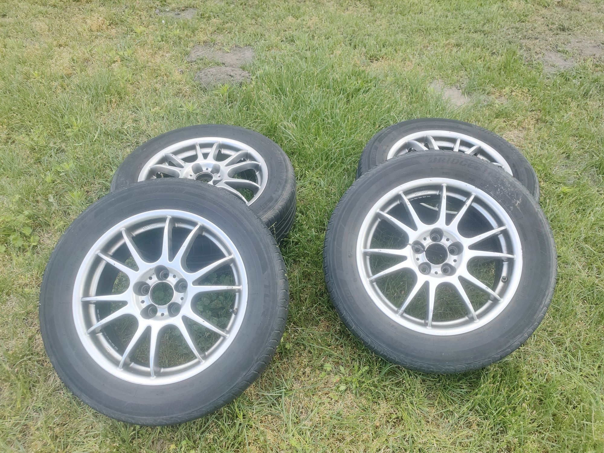 Felgi 17' z oponami letnimi Ford MK4,Mk5