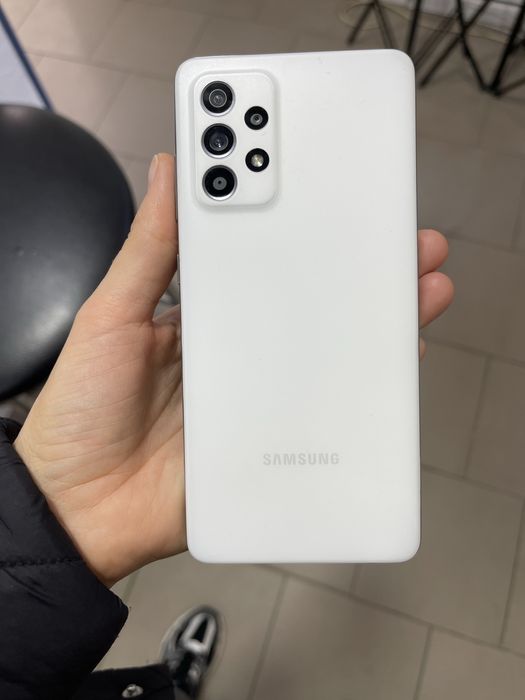 Мобільний телефон Samsung Galaxy A52 4/128 GB NFC швидка зарядка