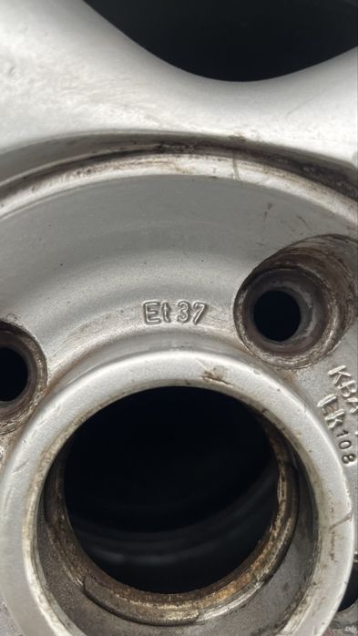 Легкосплавные диски  4 108 15 Ford