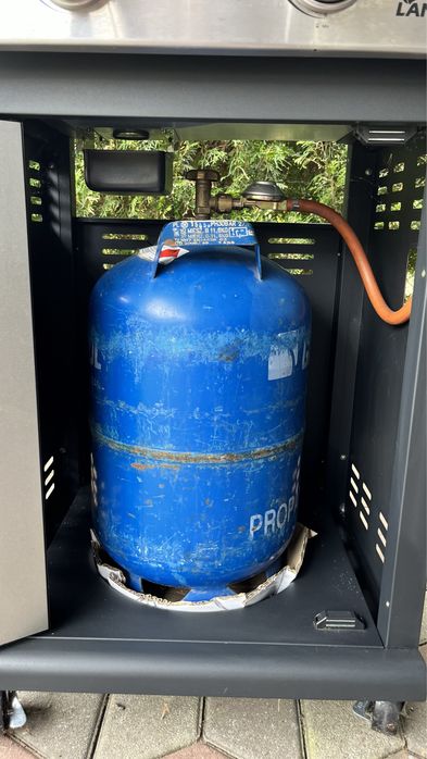 Sprzedam Gril gazowy