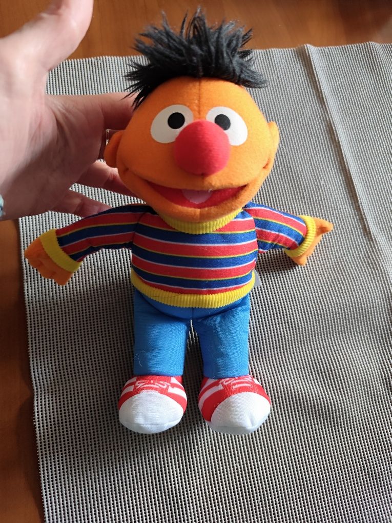 Maskotka ulica Sezamkowa Ernie