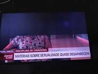 PEÇAS - TV LED 32" - LG 32LH500D - com Ecrã Danificado!! - 2