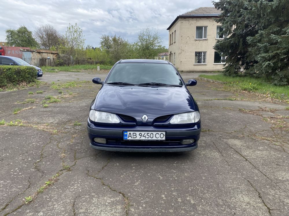 Renault Megane 1.6 газ/бенз