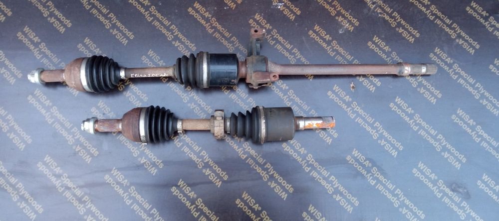 Піввісь полуось Chevrolet Epica АКПП 2.0 Шевроле Епіка привід