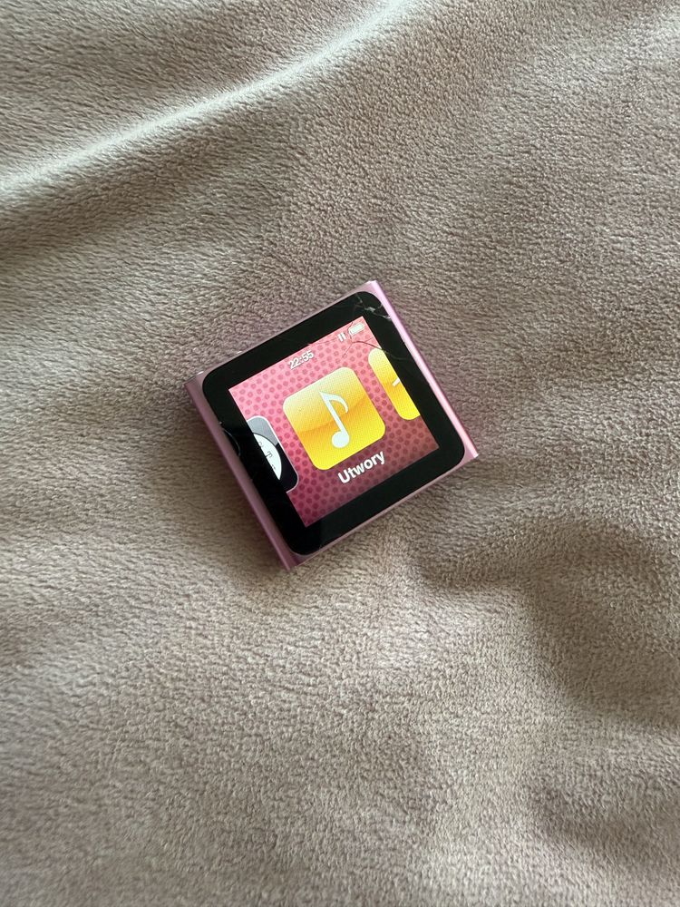 Apple iPod nano 6Gen uszkodzony