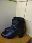 Clarks skórzane kozaczki rozm. 39 wkładka 26,5 cm kozaki buty