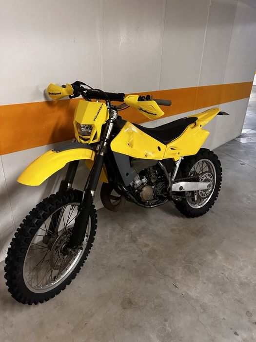 Husqvarna wre 125 matriculada