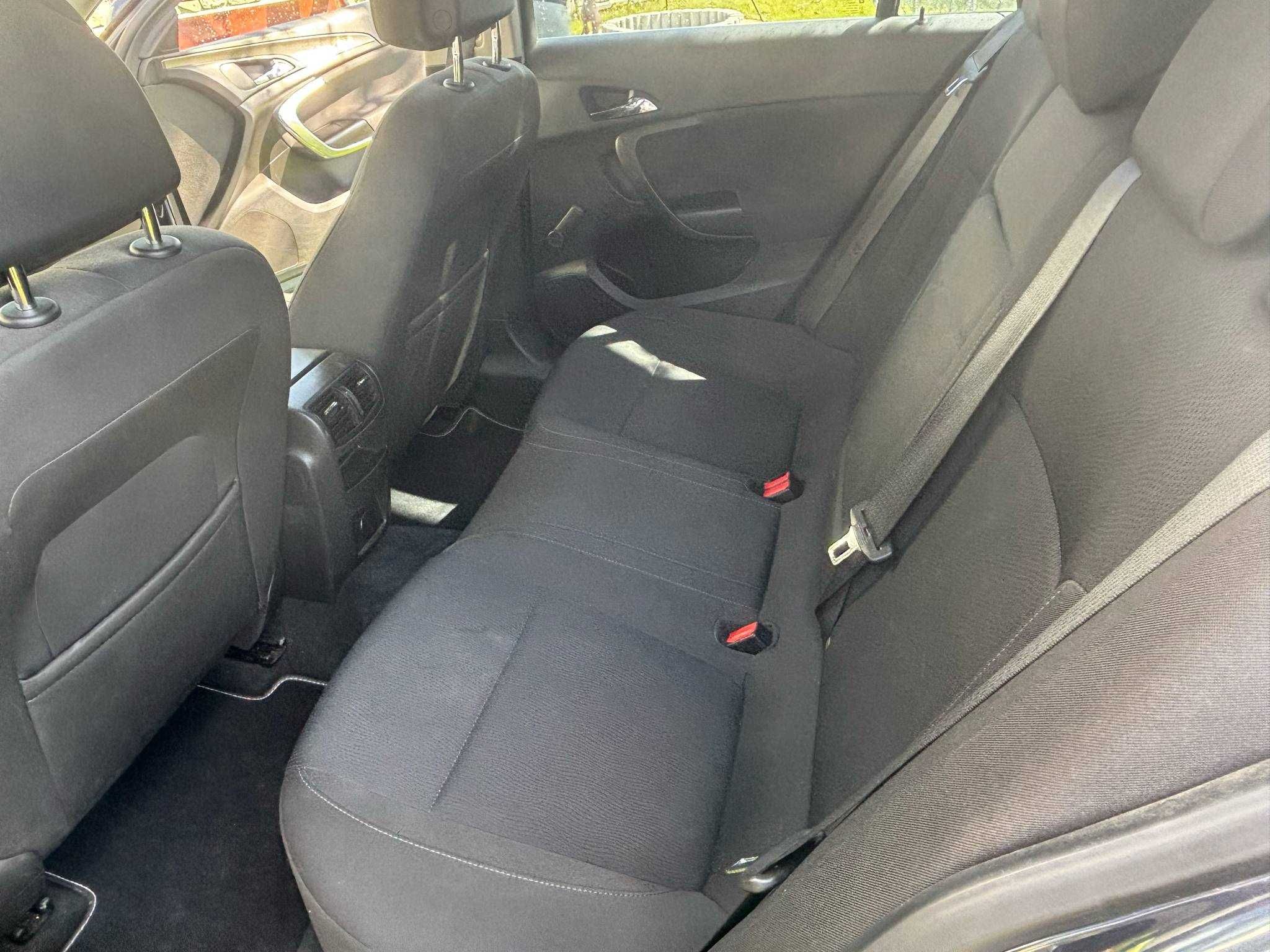 Opel Insignia 1.8 Zadbana