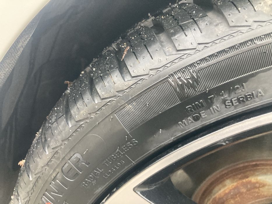 BMW 330E плагін гібрид