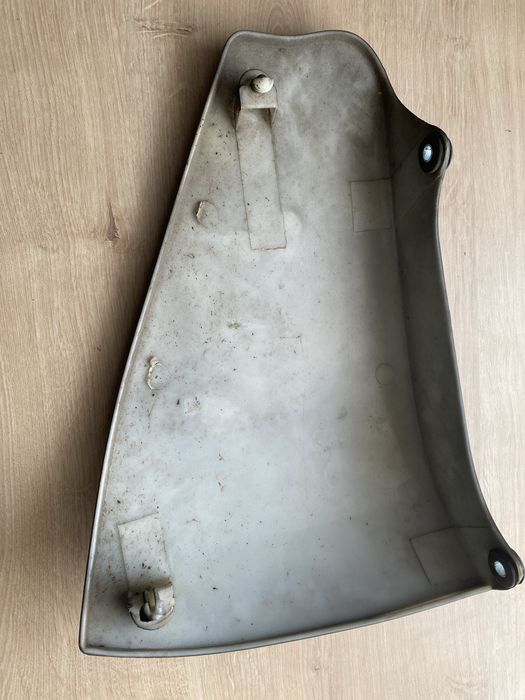 Junak M16 Boczek oslona