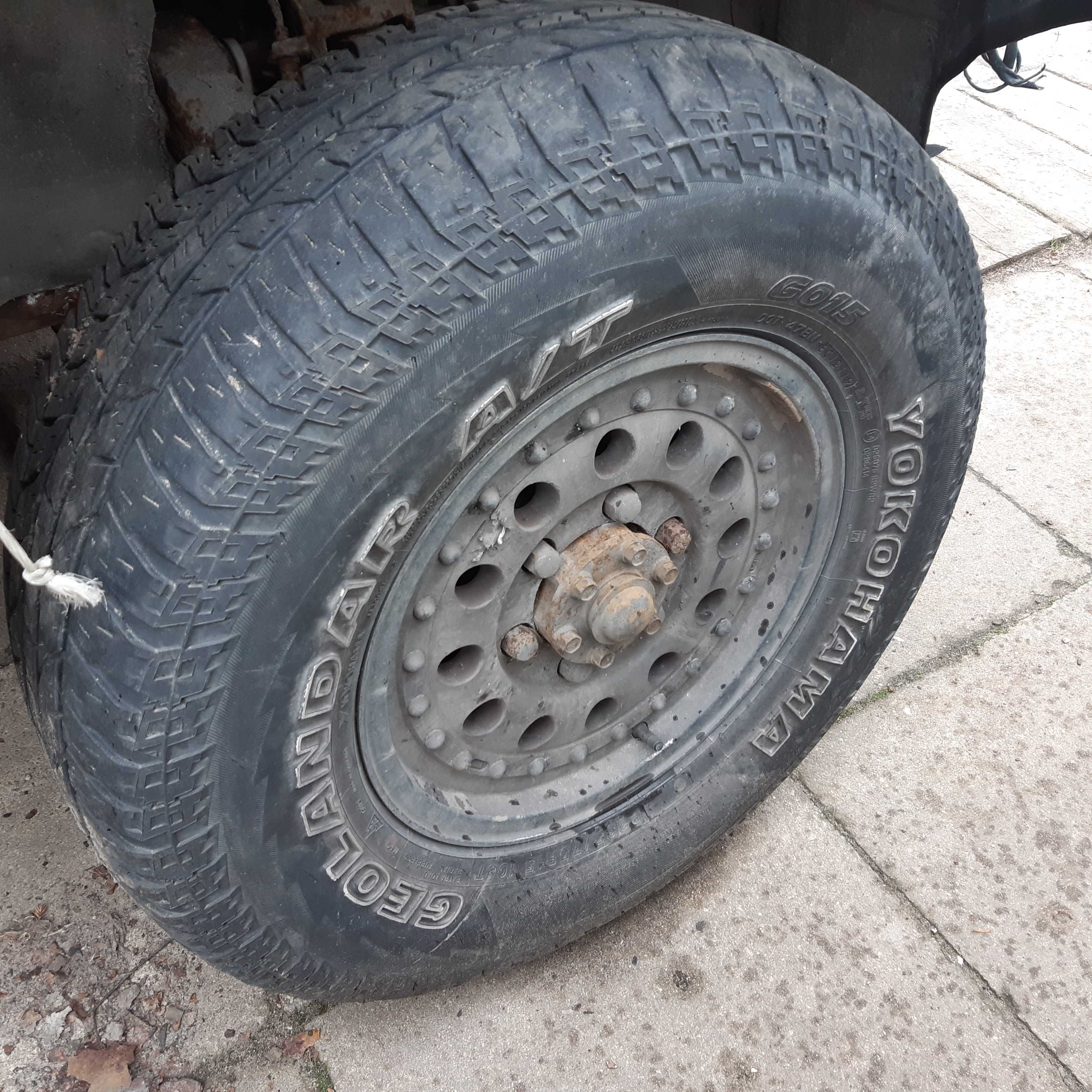 Mitsubishi Delica Pajero L200 Koła komplet 5szt 6x139.7 235 75 R15