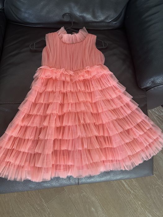 Сукня святкова на дівчинку 5-6років 116см