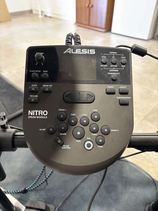 Bateria eletrónica Alesis Nitro Mesh