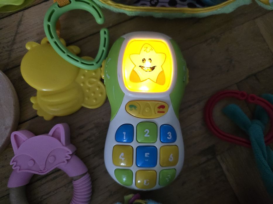 Zestaw zabawek dla niemowlaka