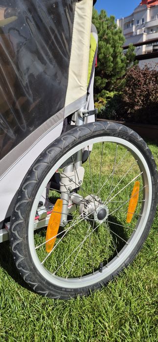 Przyczepka rowerowa Chariot Cougar1