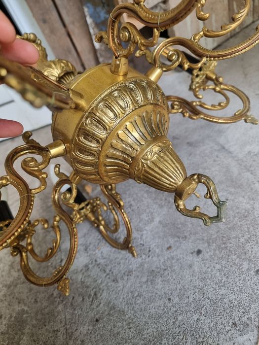 Antyk mosiężny żyrandol