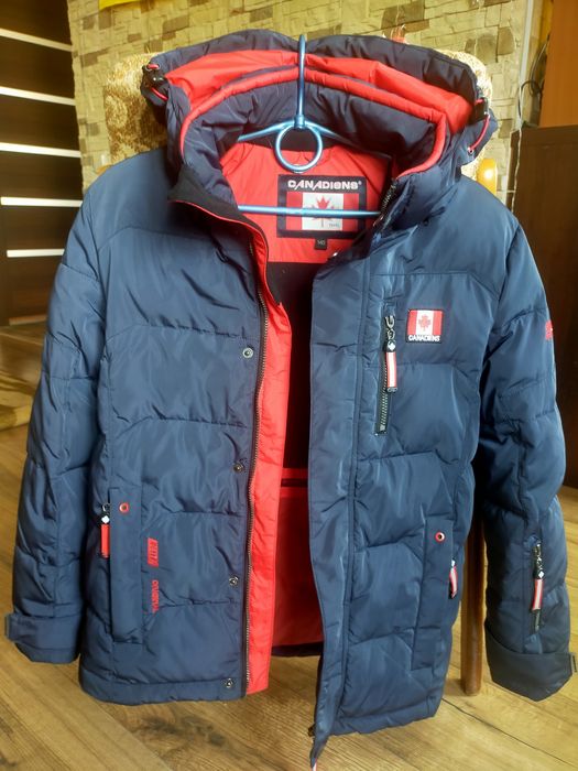 Куртка Canadiens, 140 р.