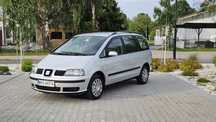 sprzedaż Seat Alhambra z 2002 roku, silnik 2.0 benzyna, przebieg 240 0