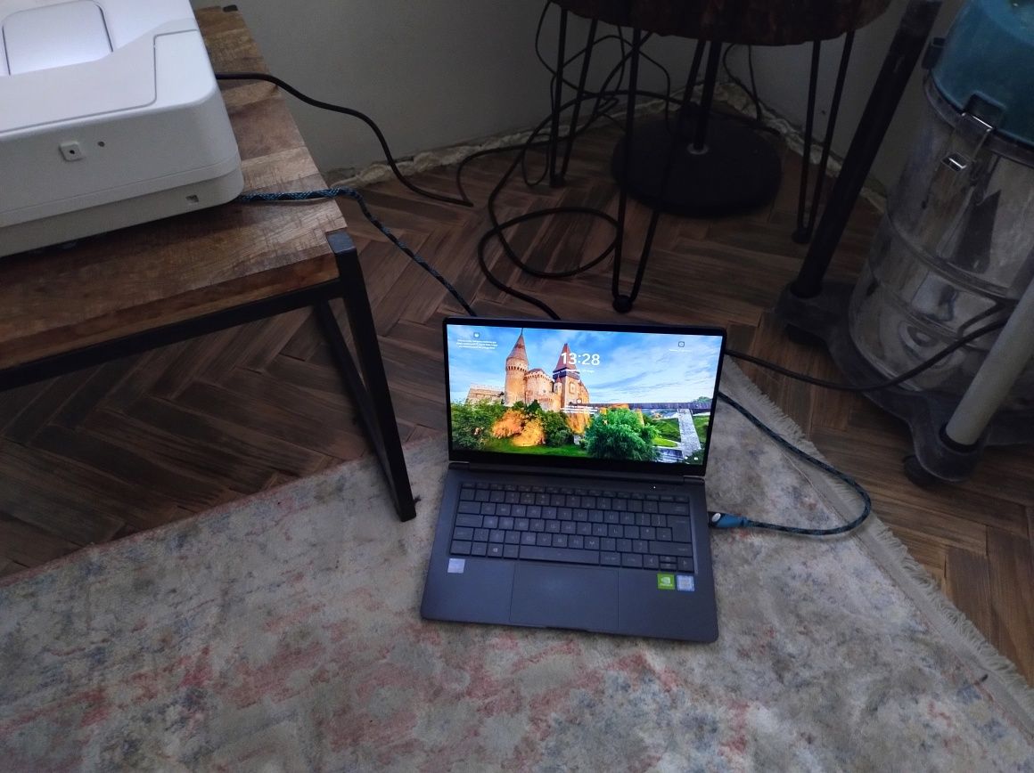 Projektor NEC UM351W