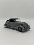 Mercedes 170 S da Praliné escala H0 1/87
