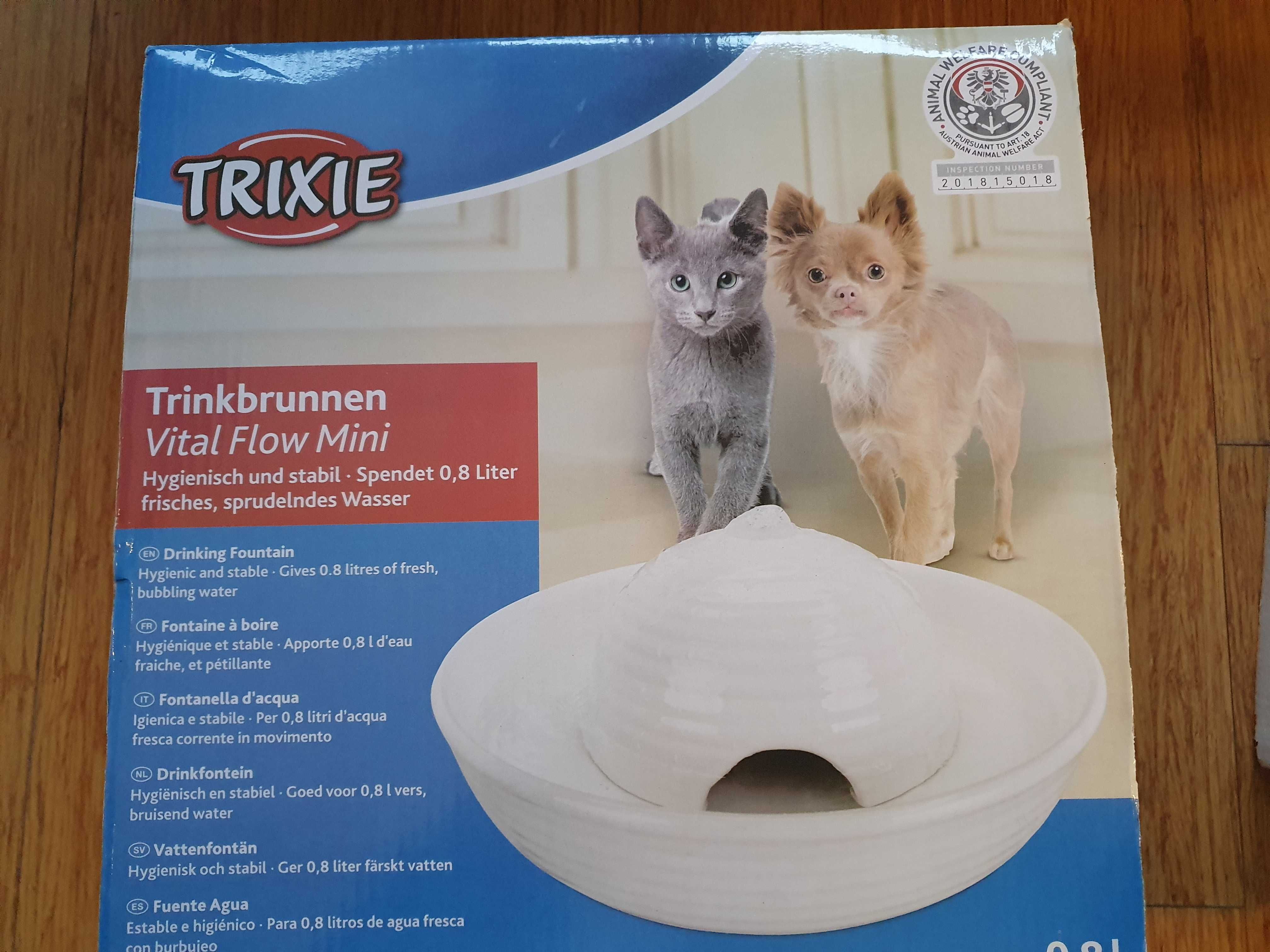 TRIXIE Ceramiczne poidło fontanna Vital Flow Mini 0,8l dla psa, kota