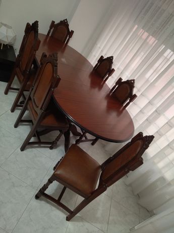 Mesa com 6 cadeiras de qualidade oferta de candeeiro em mármore